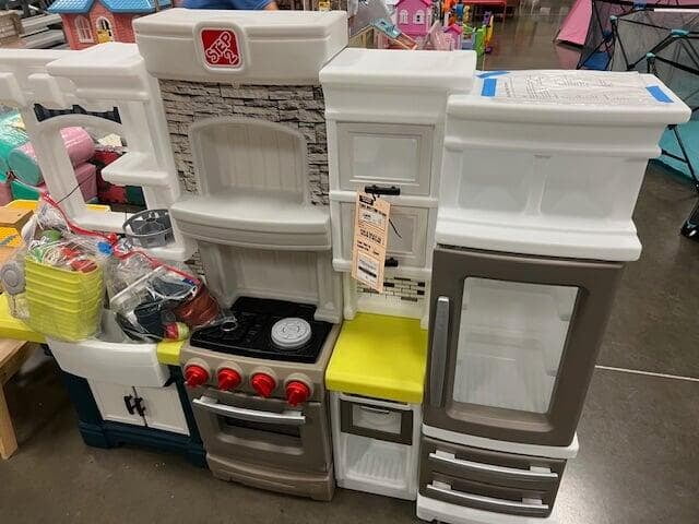 Play Kitchen